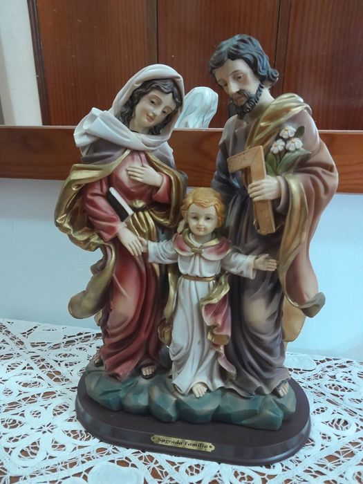 LINDA sagrada família