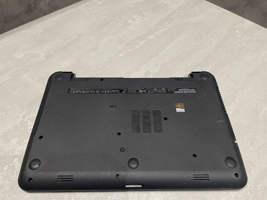 Ноутбук Compaq 15-s000so 15.6"/4GB/500GB HDD/на відновлення! N3497