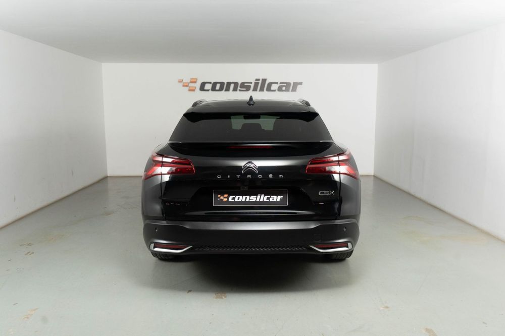 Citroën C5 X 1.6 Hybrid Shine e-EAT8