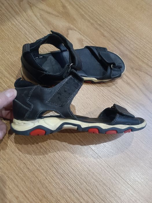 Босоніжки для хлопчика