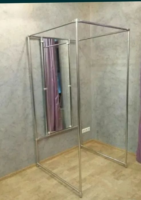 Примерочная кабинка