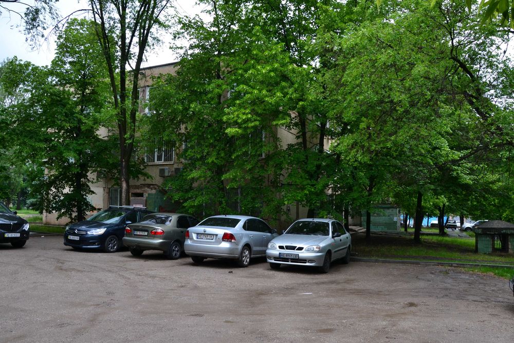 Оренда офісних приміщень 173 кв. з бомбосховищем у будівлі.