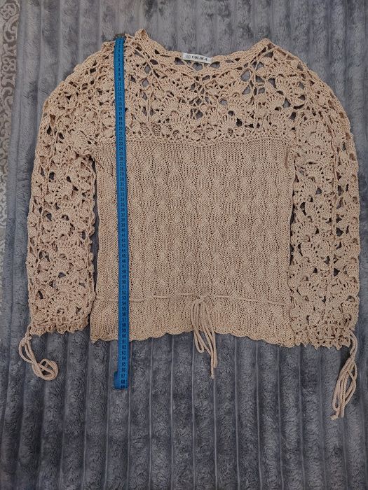 Жіноча ажурна кофтина