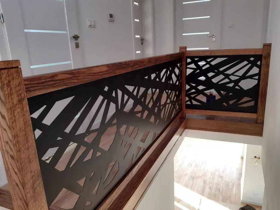 Schody drewniane / stopnie / trepy – dąb, jesion, buk