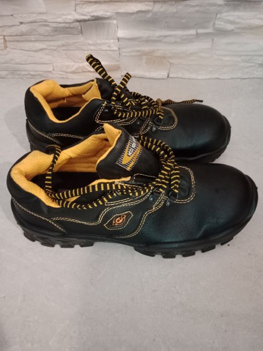 Cofra buty robocze roz 43