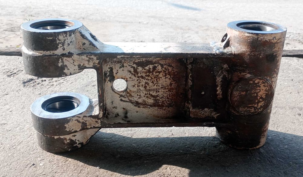 Mecalac, Case, Volvo, JCB - spawanie elementów żeliwnych - żeliwo -