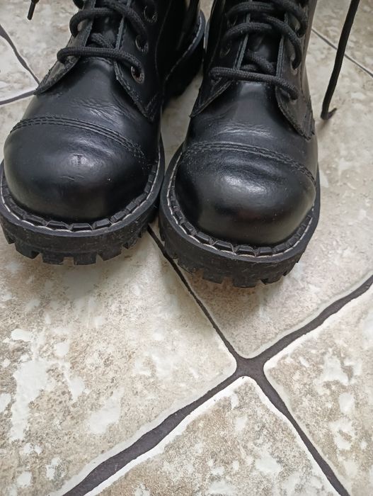Glany czarne steel na 8 dziur