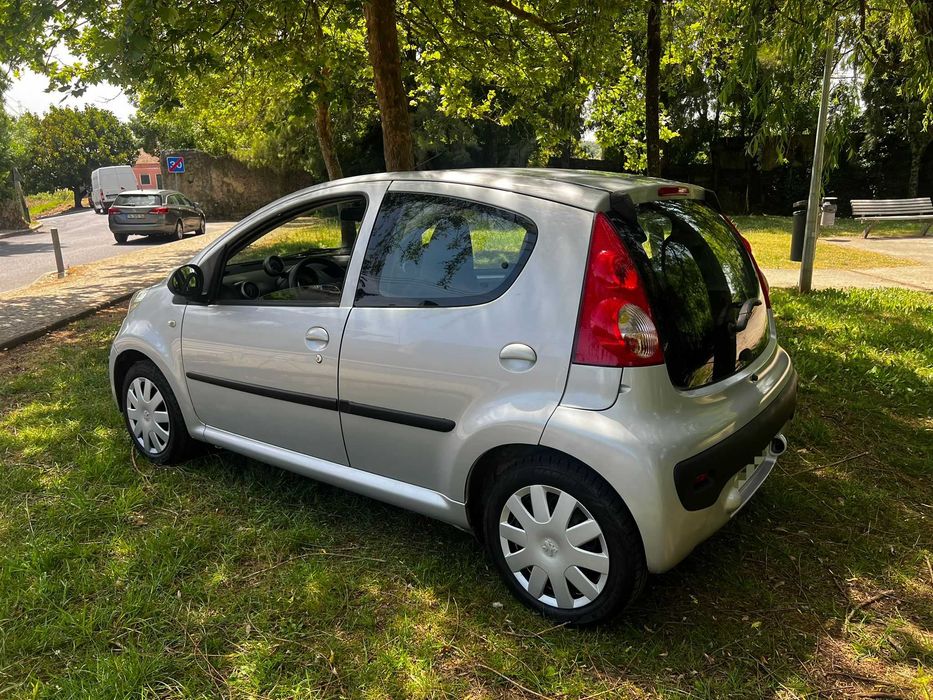 Peugeot 107 1.0 Exclusive (1 Dono) SÓ 160.000 KMS Reais - Impecável