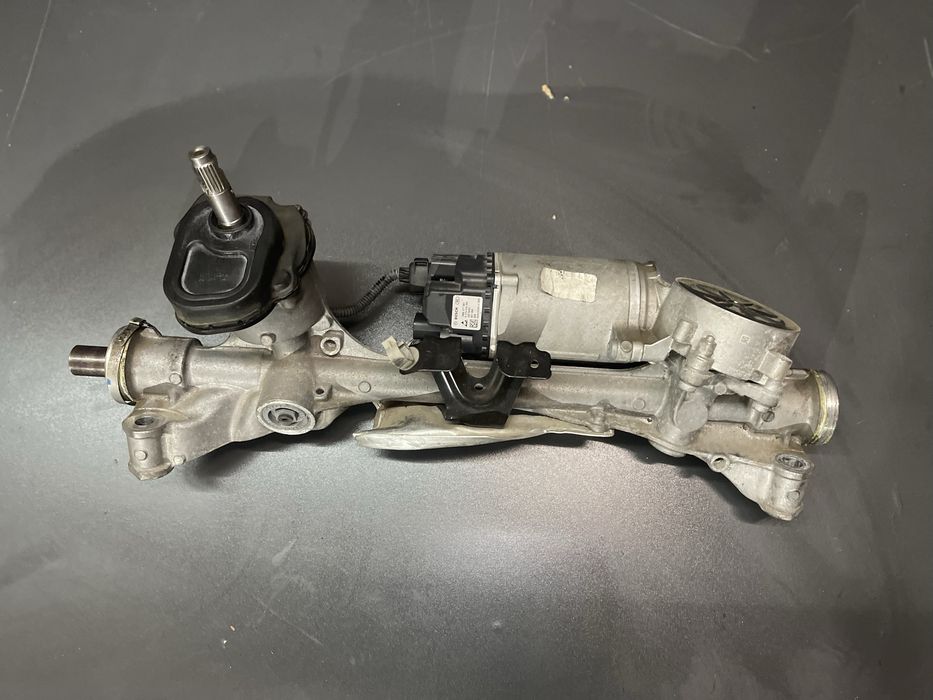 Рулевая кермова рейка 21 року  jeep cherokee kl 2019 2020 2021 2022