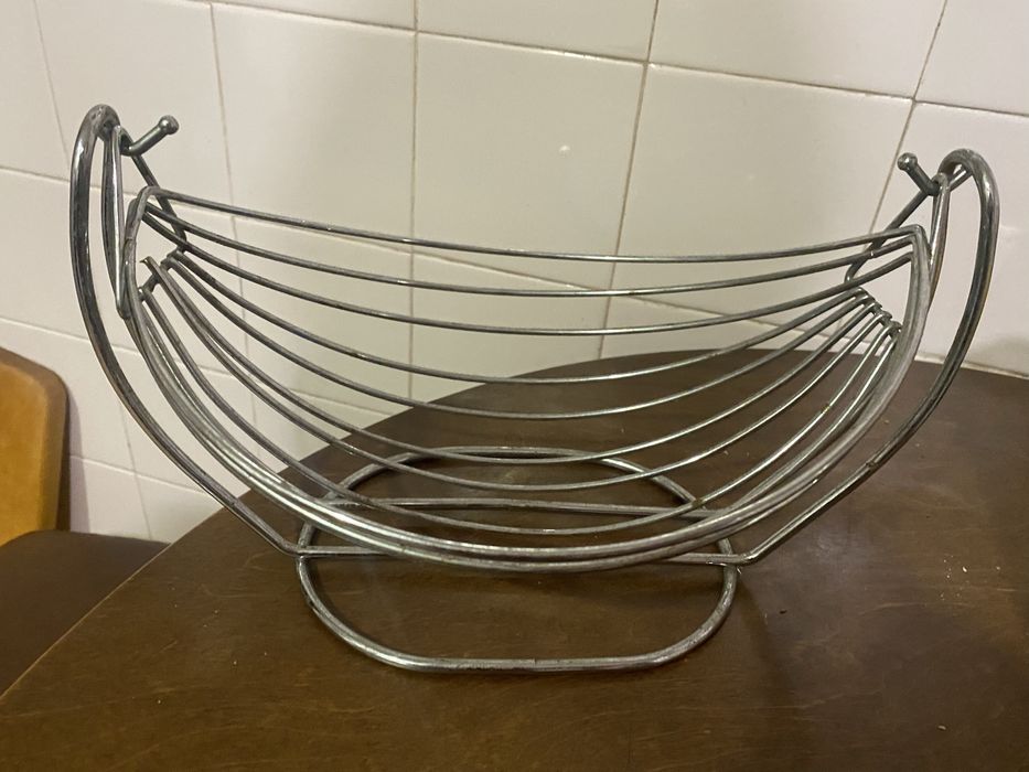 Фруктовница-качеля металлическая