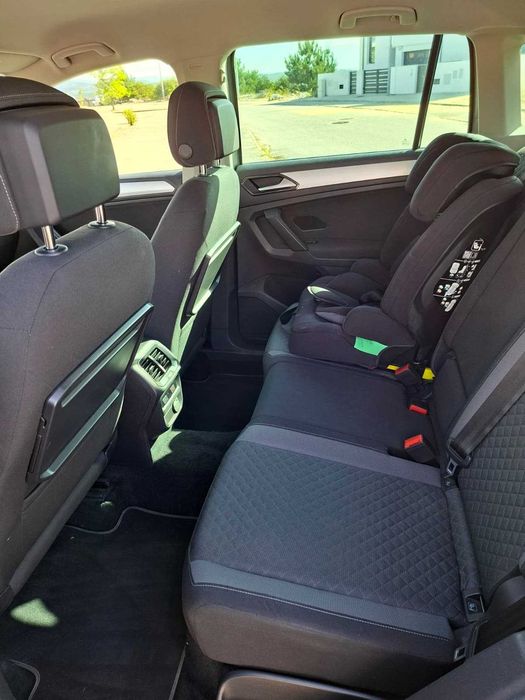 Volkswagen Tiguan Confortline 1.6 TDI 115 cv – 2017 *Possibilidade de financiamento.