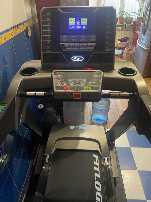 Беговая дорожка FitLogic T18C. Нова