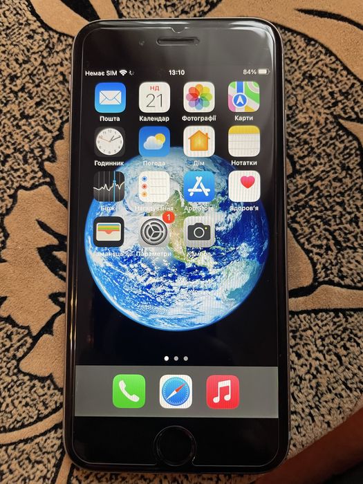 Продам Iphone 6S в гарному стані
