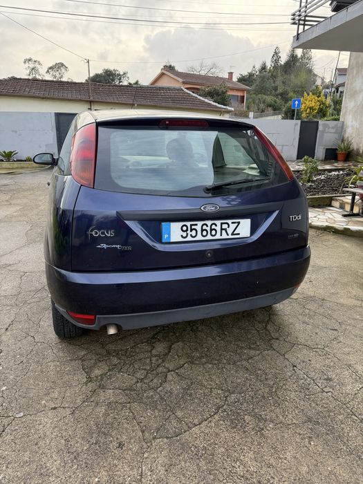 Vendo Ford Focus 1.8 TDI