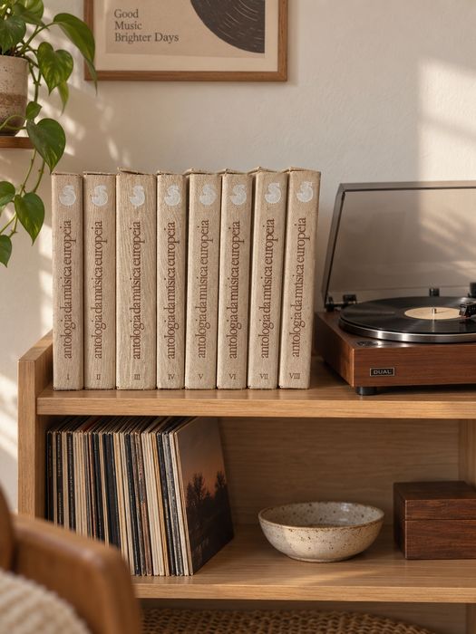 Antologia da Música Europeia – Coleção de Vinil em 8 Volumes