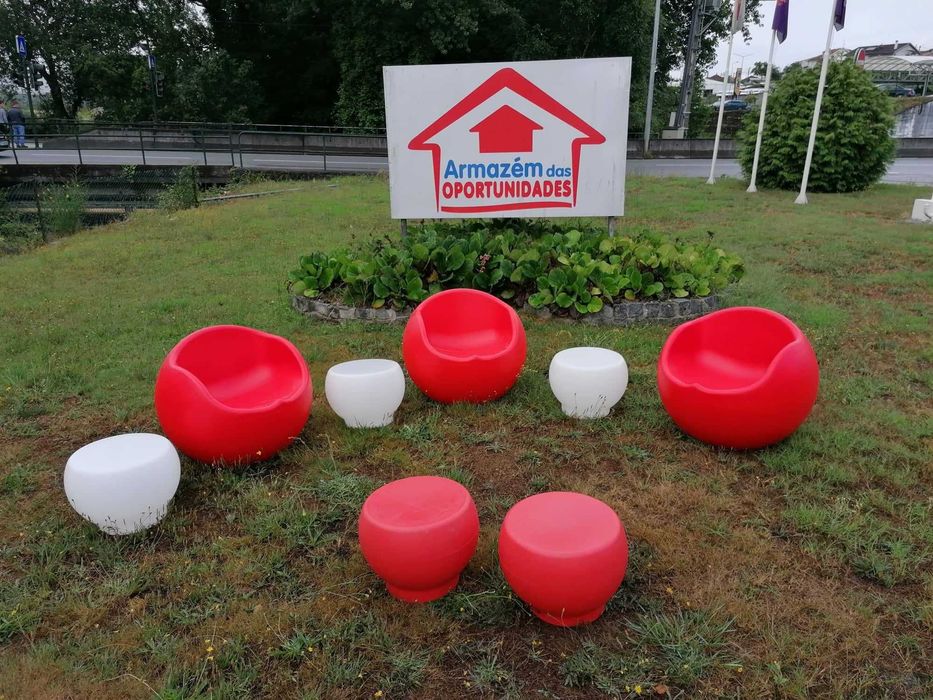 Puff-Chair red 60 cm em Polipropileno Vermelho