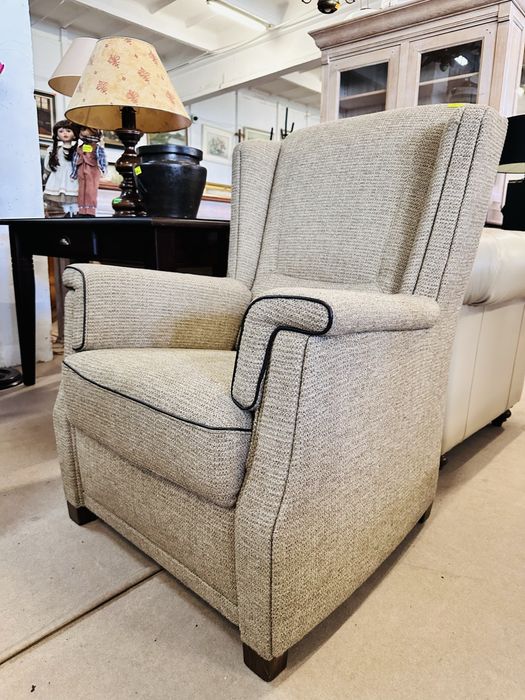 Bardzo zdbany i komfortowy, holenderski FOTEL USZAK :)