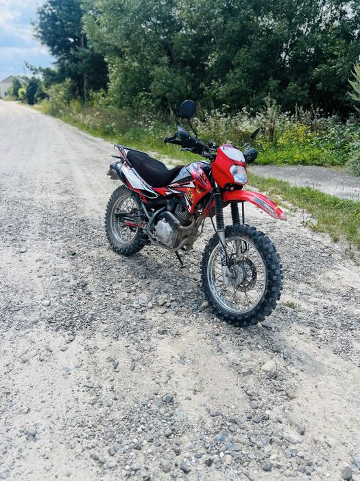 Мотоцикл honda xr 125L