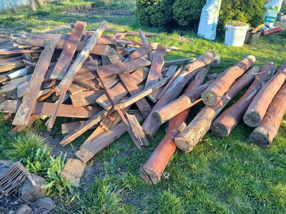 Drewno deski belki stare