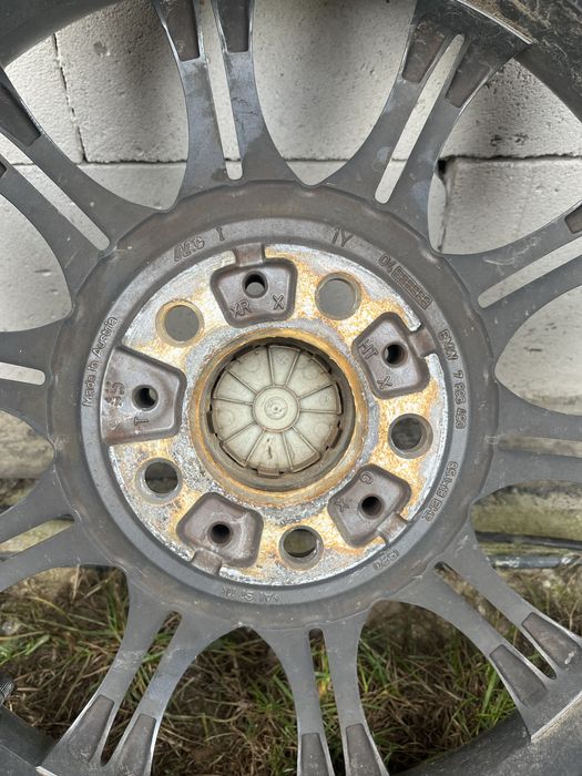 Felgi bmw oryginalne styling 135 r18 mpakiet