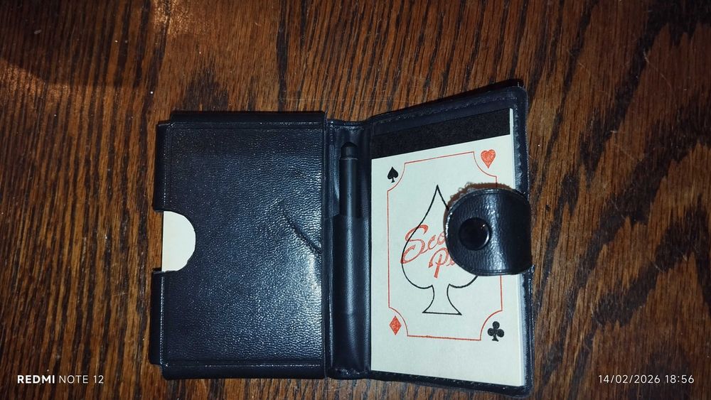 Baralho de cartas e a sua bolsa - vintage