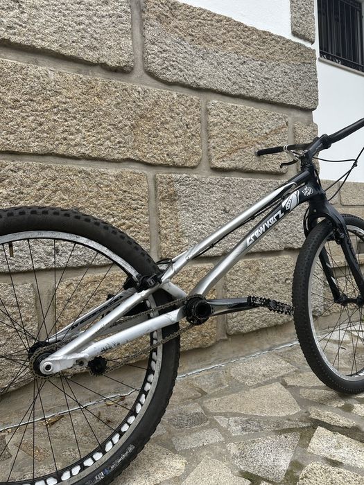 CrewKerz Jealousy 26 Ultimate, Bicicleta de Trial topo de gama 2023
