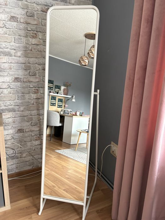 Lustro ikea knapper