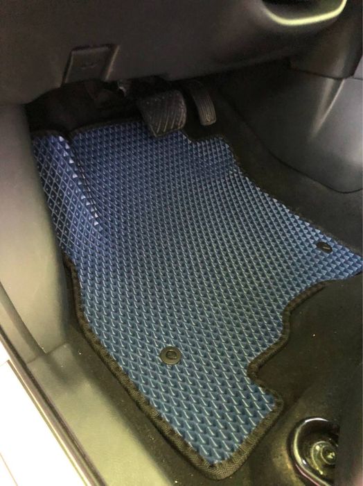 Хіт сезону | 5 килимків для вашого авто! З коврики з бортами і без