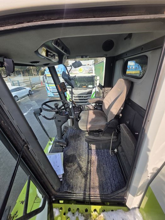 Kombajn zbożowy Claas Mega 350