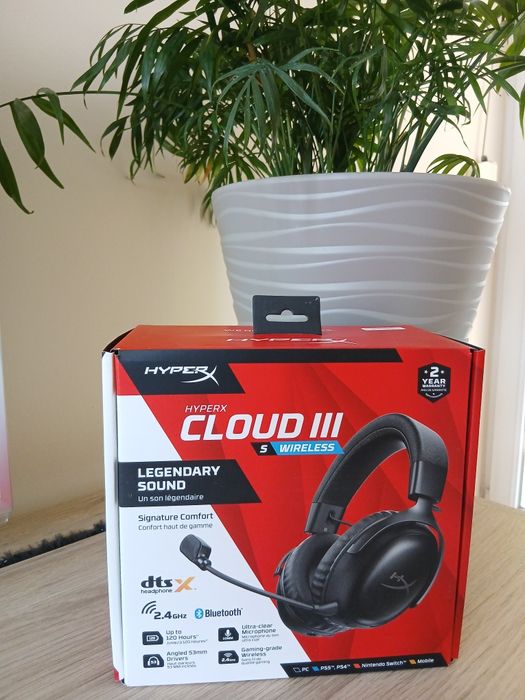 Słuchawki HyperX Cloud III Wireless