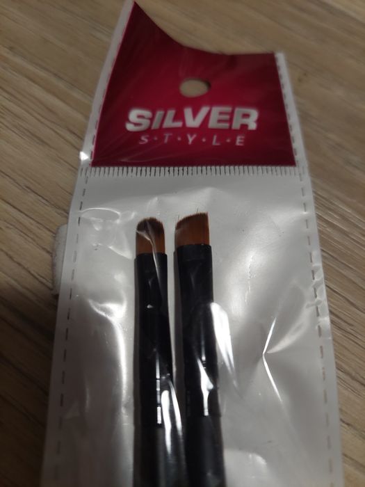 Кісточки для брів