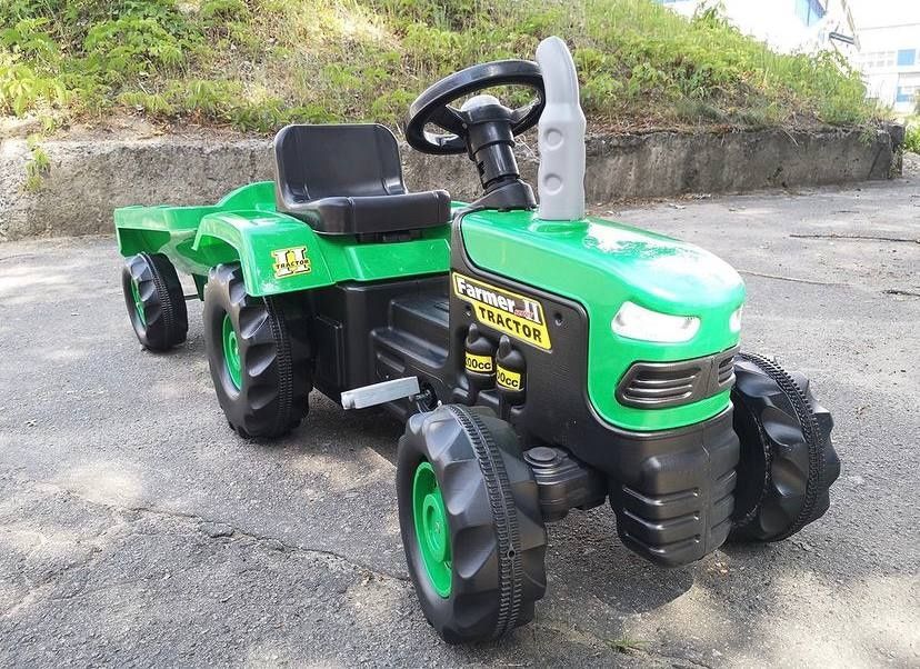 Дитячий трактор на педалях,детский трактор на педалях,купити трактор