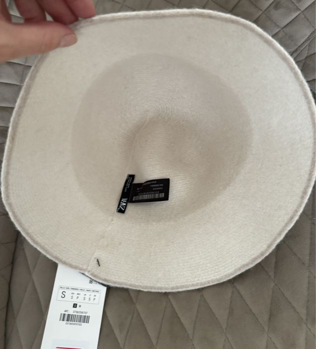 Шляпа Zara, размер S
