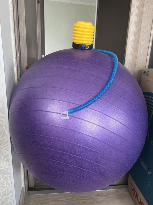 Большой фитбол мяч фиолетовый