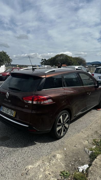 Vendo Renault Clio Diesel Sport Tourer 1.5 dCi cauxa automatica