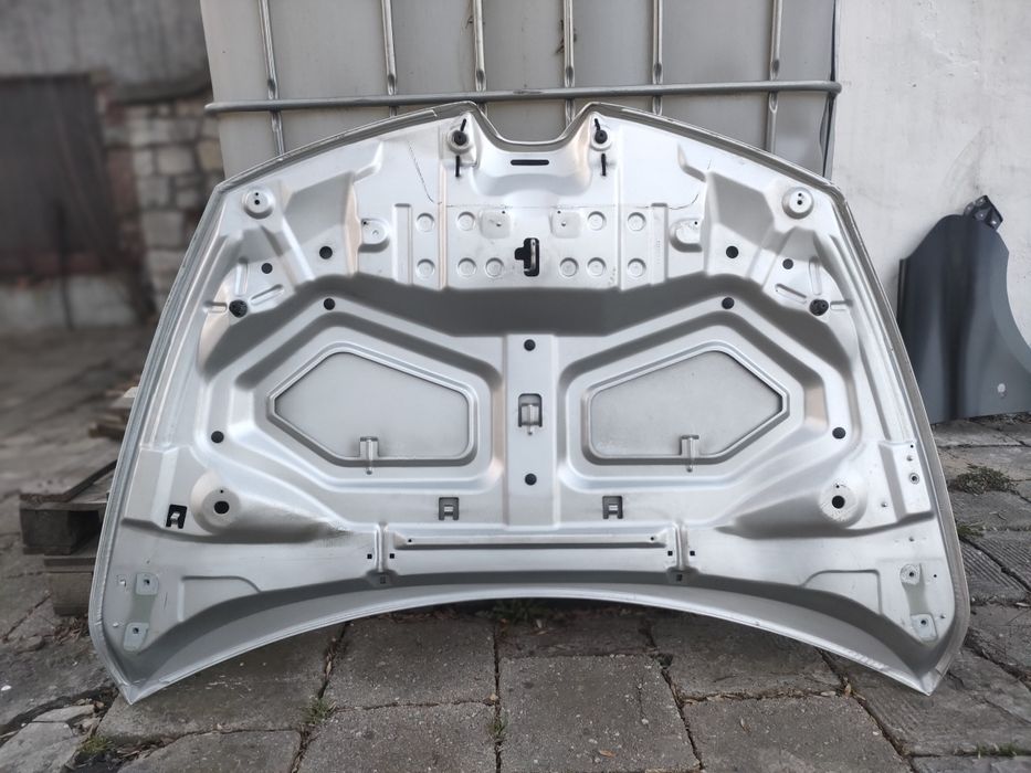 Tanio Renault Clio IV 12-19 maska, pokrywa silnika oryginalna.