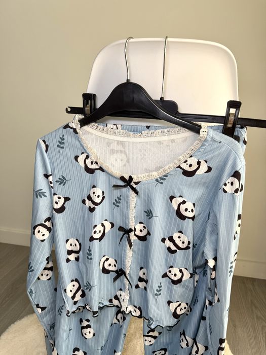 Pijama com renda