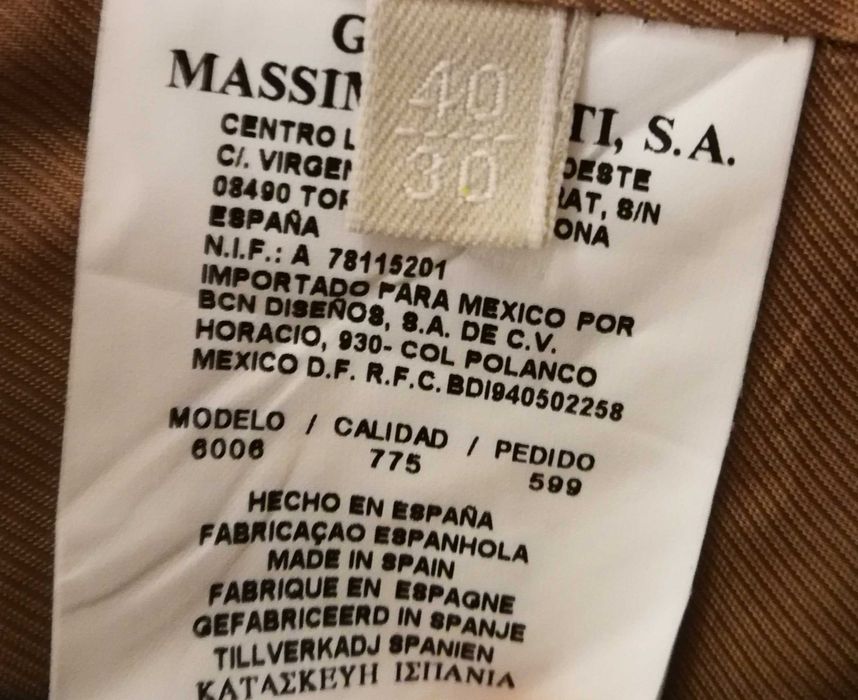 Fato Calça e Casaco em tecido de Excelente Qualidade