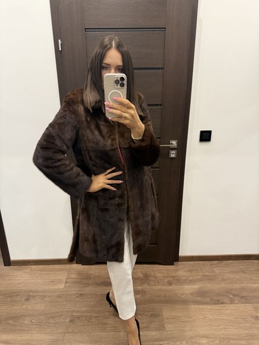 Futro naturalne z norek S M Saga Mink