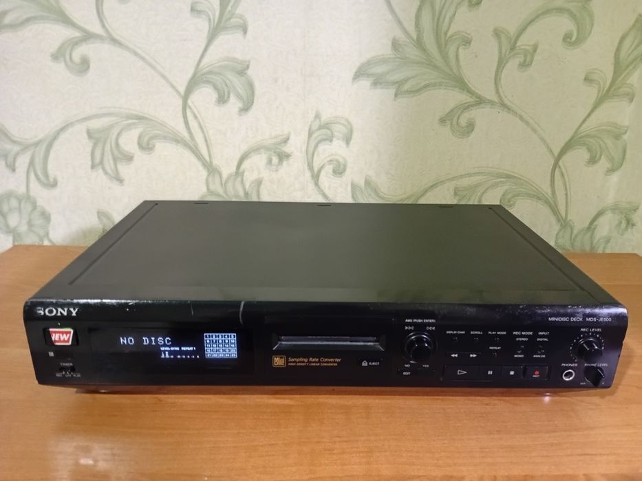 Міні дека Sony MDS-JE500