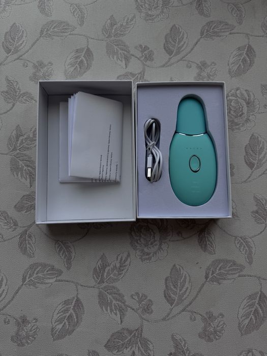 Ультразвуковий очищувач шкіри