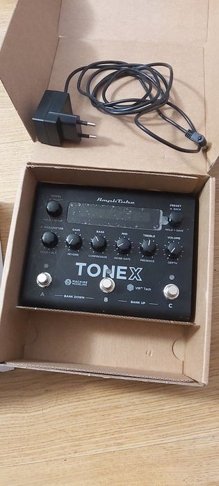 Tonex  AmmpliTube Pedal