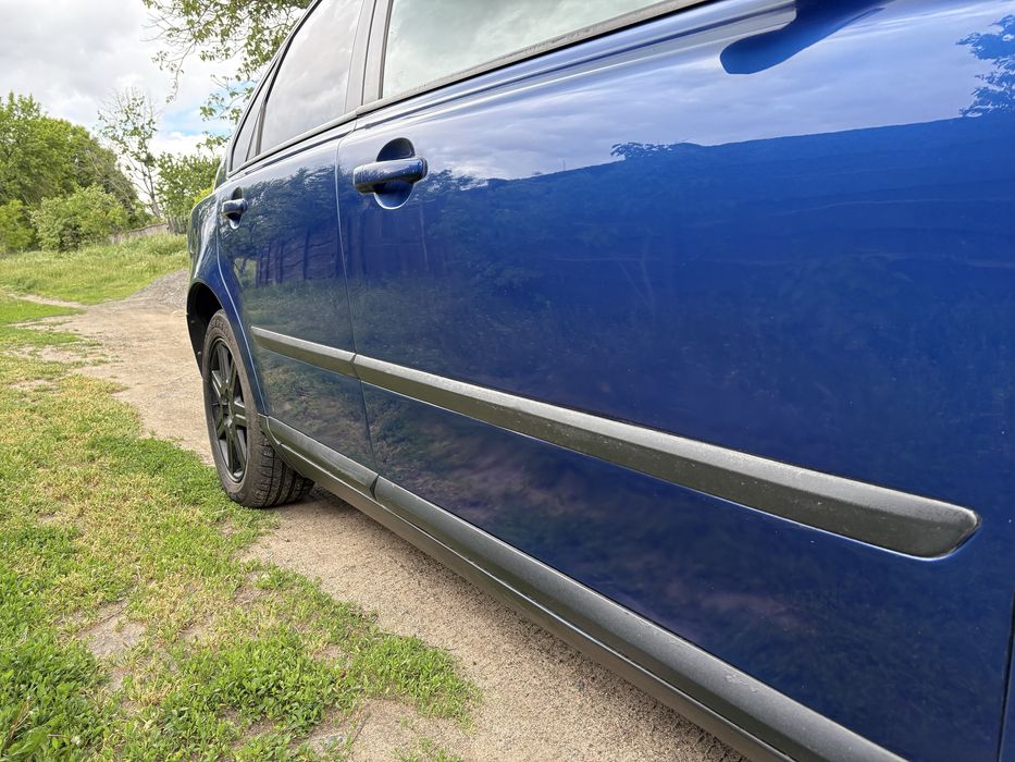 Volvo S40 2.4газ звичайний автомат