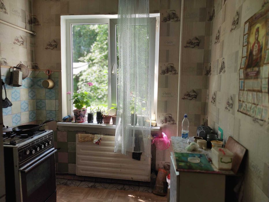 ПРОДАЮ 3-кім.Кв 63м2 Окремі Кімнати. 2балкони.Все поруч РинокТРЦ HOLLYWOOD, Вена