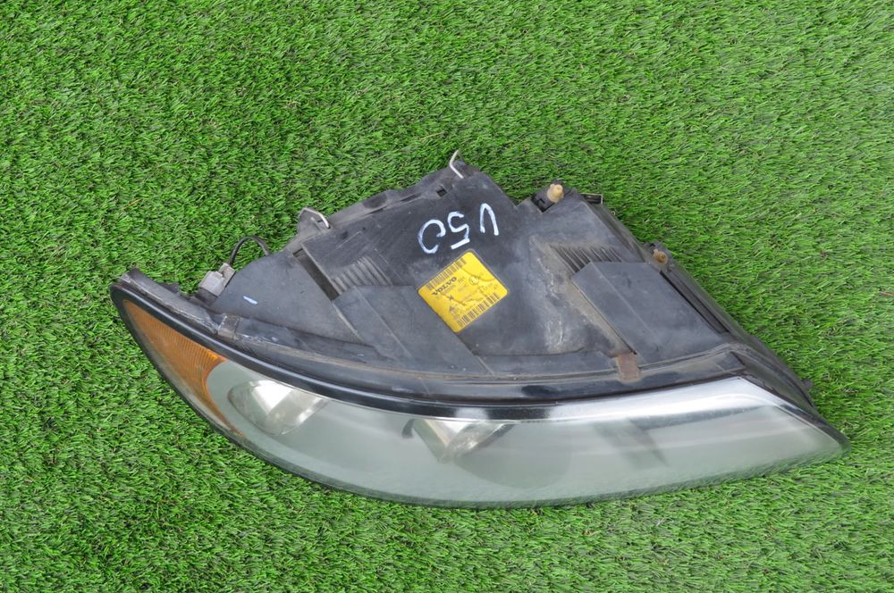 volvo v50 lampa prawa wysyłka