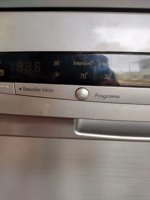 Máquina de lavar loiça LG