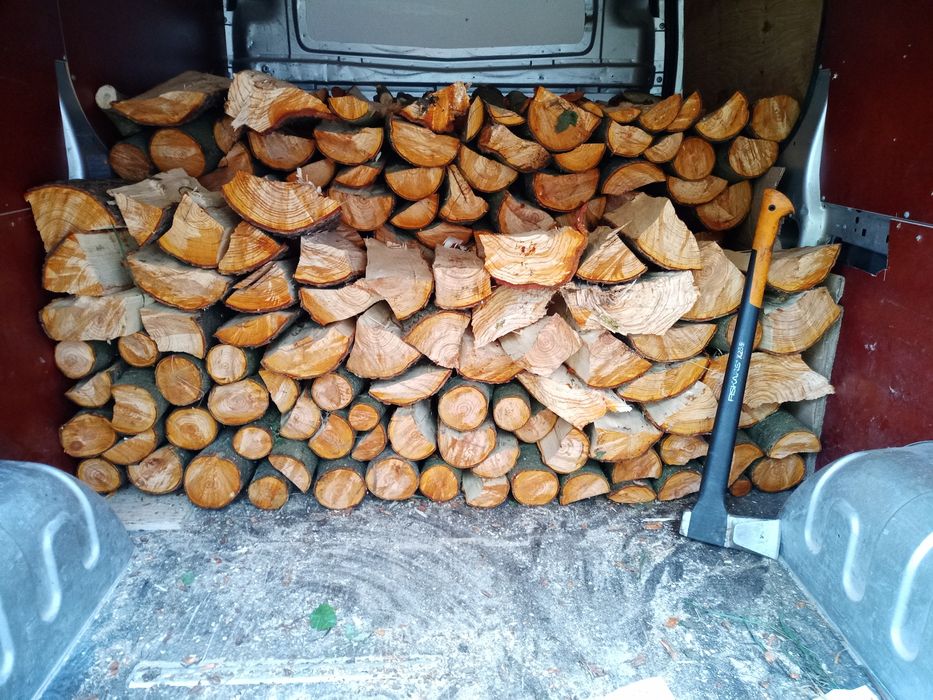 Stemple,słupki do siatki leśnej,ogrodzeniowe. Drewno kominkowe/opałowe