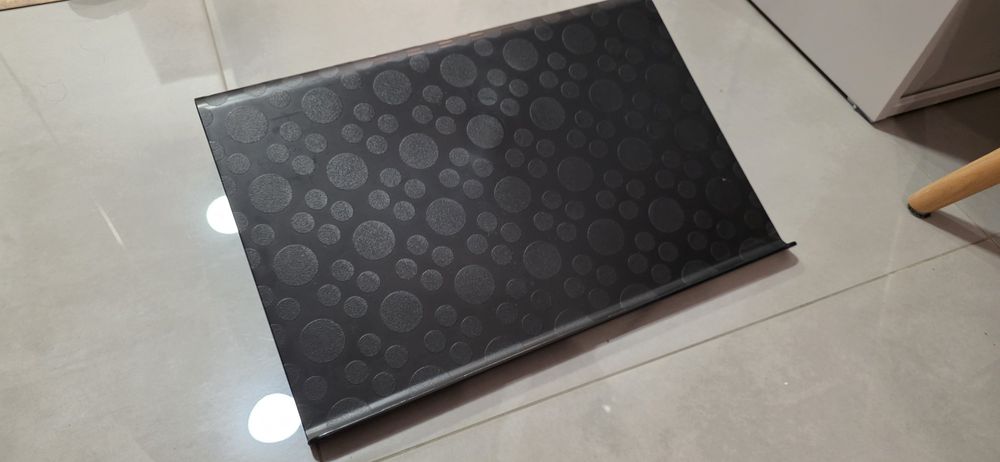 Podstawka pod laptopa plastikowa