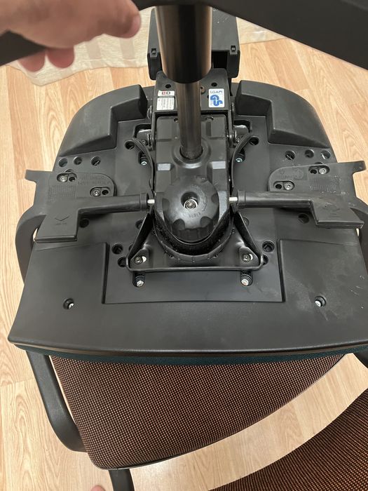 Кресло офисное.Крісло офісне.LD Seating LYRA 232.Italy.Италия.Стул.