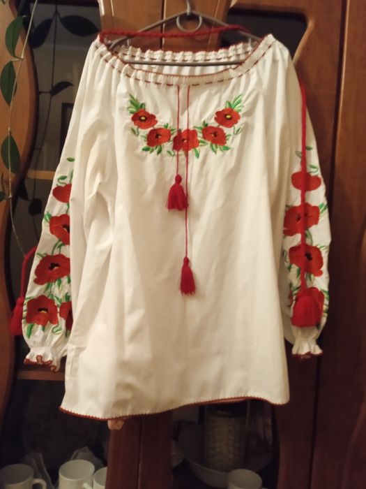Продам вишиванку